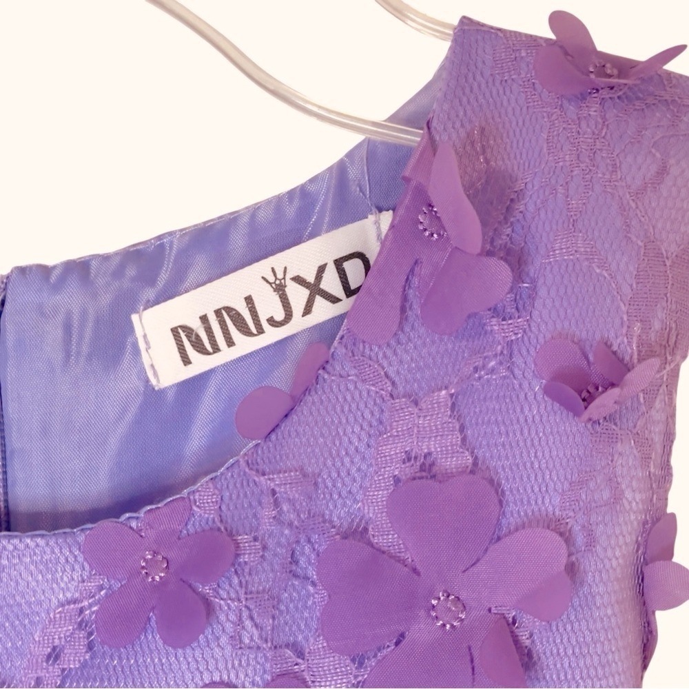 Girls Lilac 3D Floral Tulle Ball Gown – Size 12 Formal Dress - Picture 12 of 16